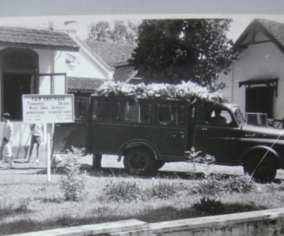 {1952:Bandung}