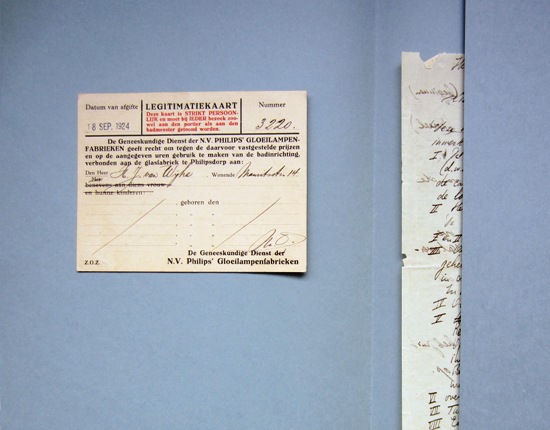 De legitimatiekaart van de Philips Badinrichting uit 1924 bewaart Henk als een dierbaar kleinood in zijn archief. Philips is goed voor hem geweest {1924:Eindhoven}